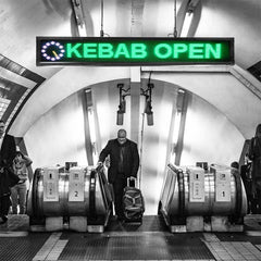 digital outdoor signs