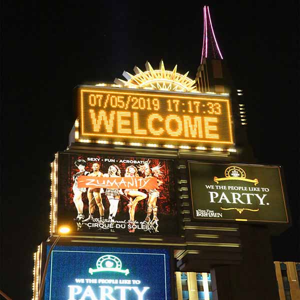 Leadleds Custom Order Outdoor Led Video Sign by LAN Fast Program, 1.6 x 0.8m