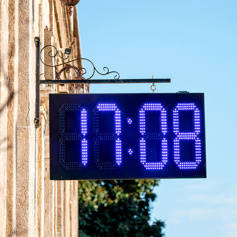 super brightness outdoor led digital clock blue color