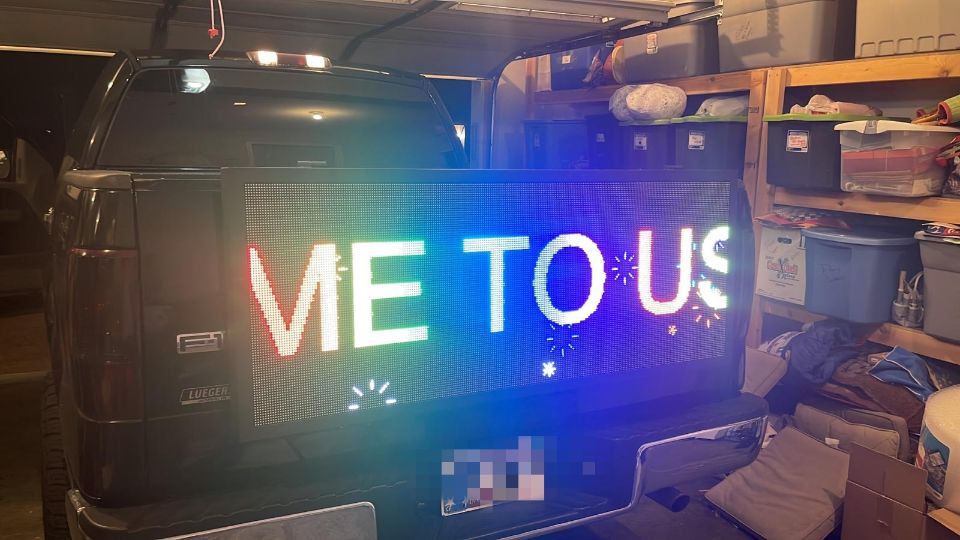 Vehicle Mounted LED Screen – Wireless Controlled Scrolling Sign for Delivery Van | Leadleds