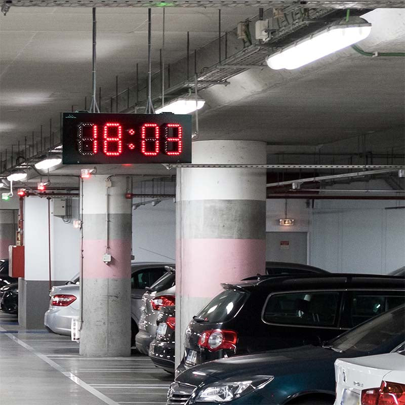 Leadleds large digital time and temperature display for outdoor installation