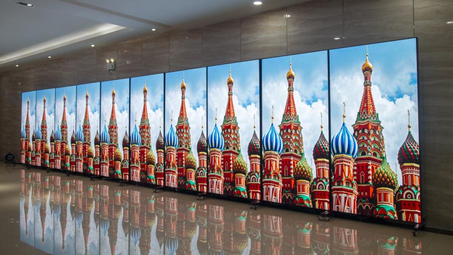 Leadleds 63 x 38in Led Sign Outdoor Video Sign Board Waterproof Super Bright Message Programming