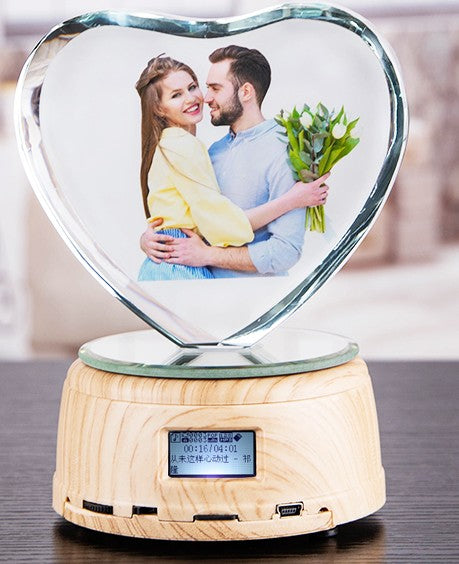 Your Colored Photo on Heart-shaped Crystal with Bluetooth Speaker Rotating Lighting Base Music Box